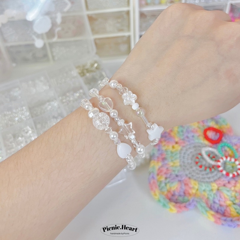 Vòng Tay Trong Suốt GLOSSY BRACELET