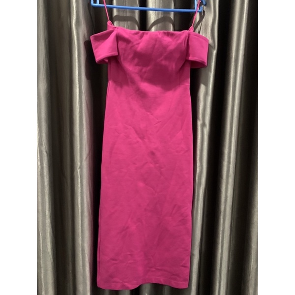 Thanh lý váy body zara trafiluc size xs co dãn nên xs ,s,m vừa