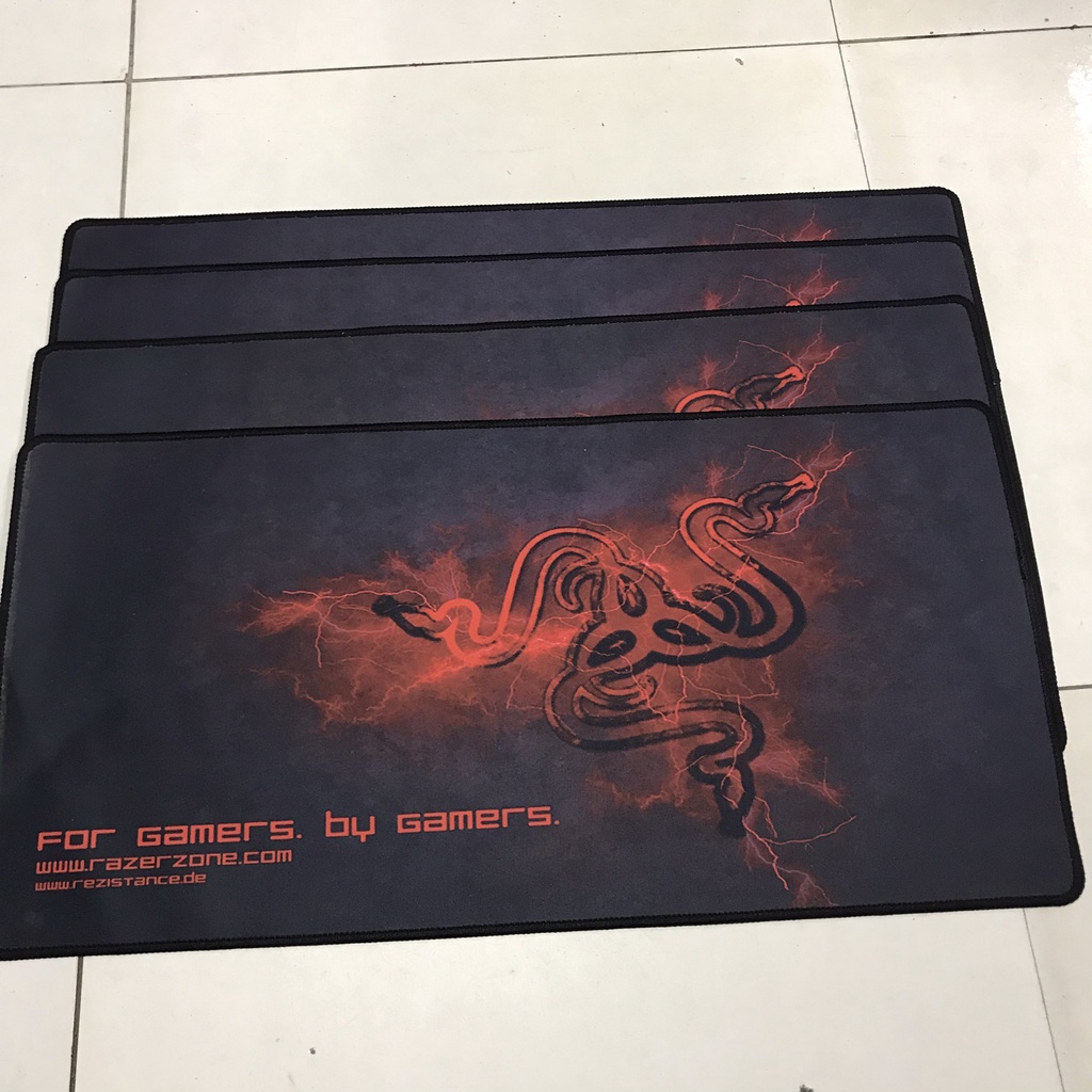 Bàn di chuột chuyên games cỡ 60x30 cm