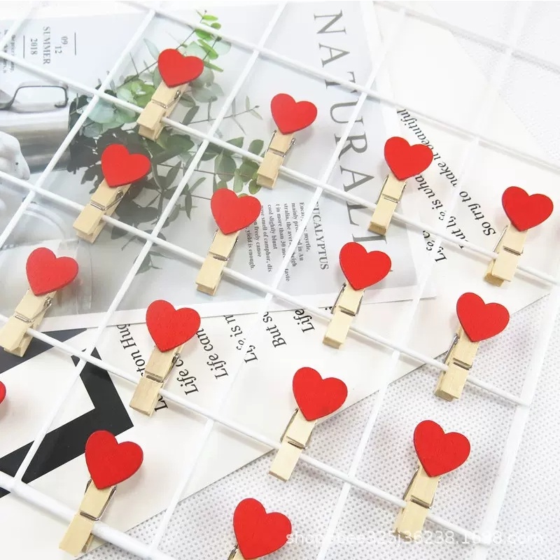 Set 50 Kẹp Gỗ Hình Trái Tim Dễ Thương