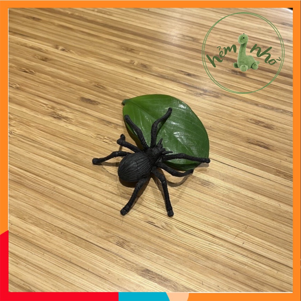 Con Nhện Giả Size To 6.5x7.5 - Dùng Troll, Trang Trí Decor, Đồ Chơi Cho Chó Mèo