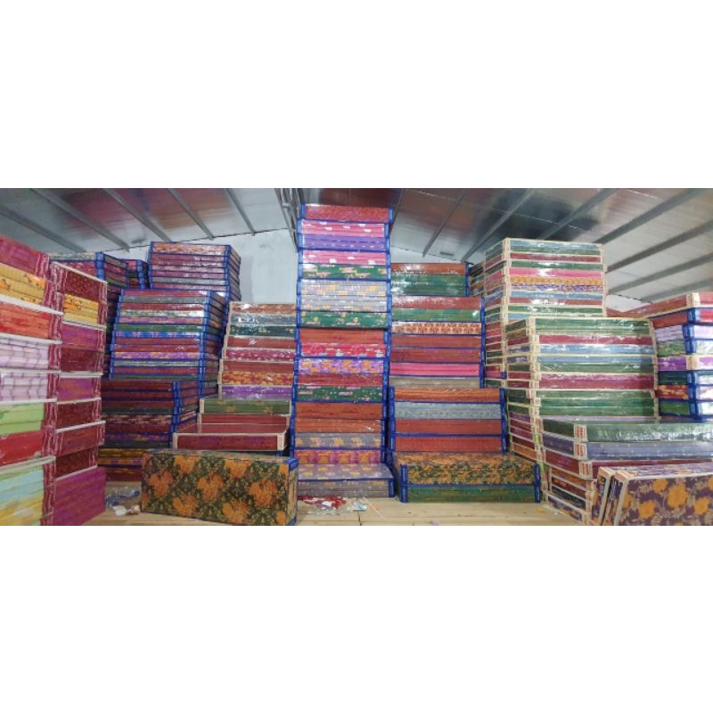 XẢ KHO ĐỆM PE  Đệm giường tầng 80x1m9, 90x1m9, 1mx1m9 ký túc xa , homestay