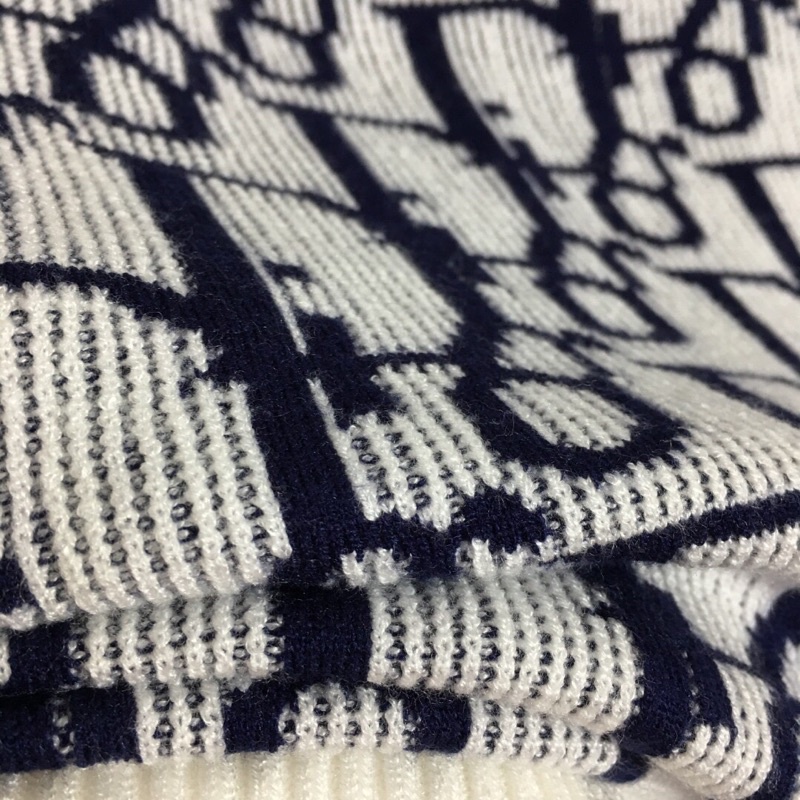 Áo khoác len cardigan mùa thu đông Dior CD 2022 chất liệu cao cấp