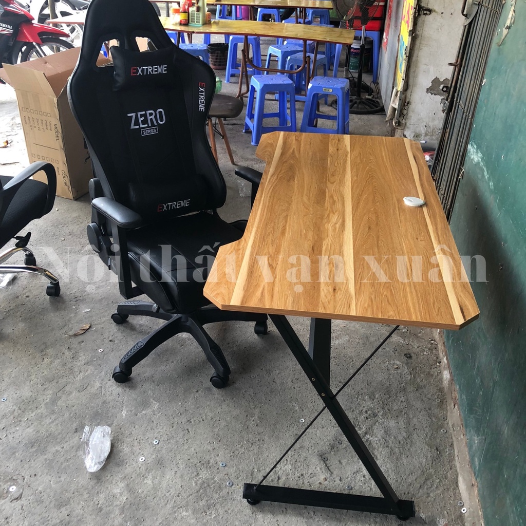 Bàn làm việc gaming chữ U K Z VX07-1 thiết kế chắc chắn, mặt uống cong, có lỗ đi dây - Nội Thất Vạn Xuân