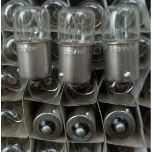 Bóng Đèn Sợi Đốt 220V 10W Đuôi Gài 15mm TIẾP XÚC ĐƠN BA15S