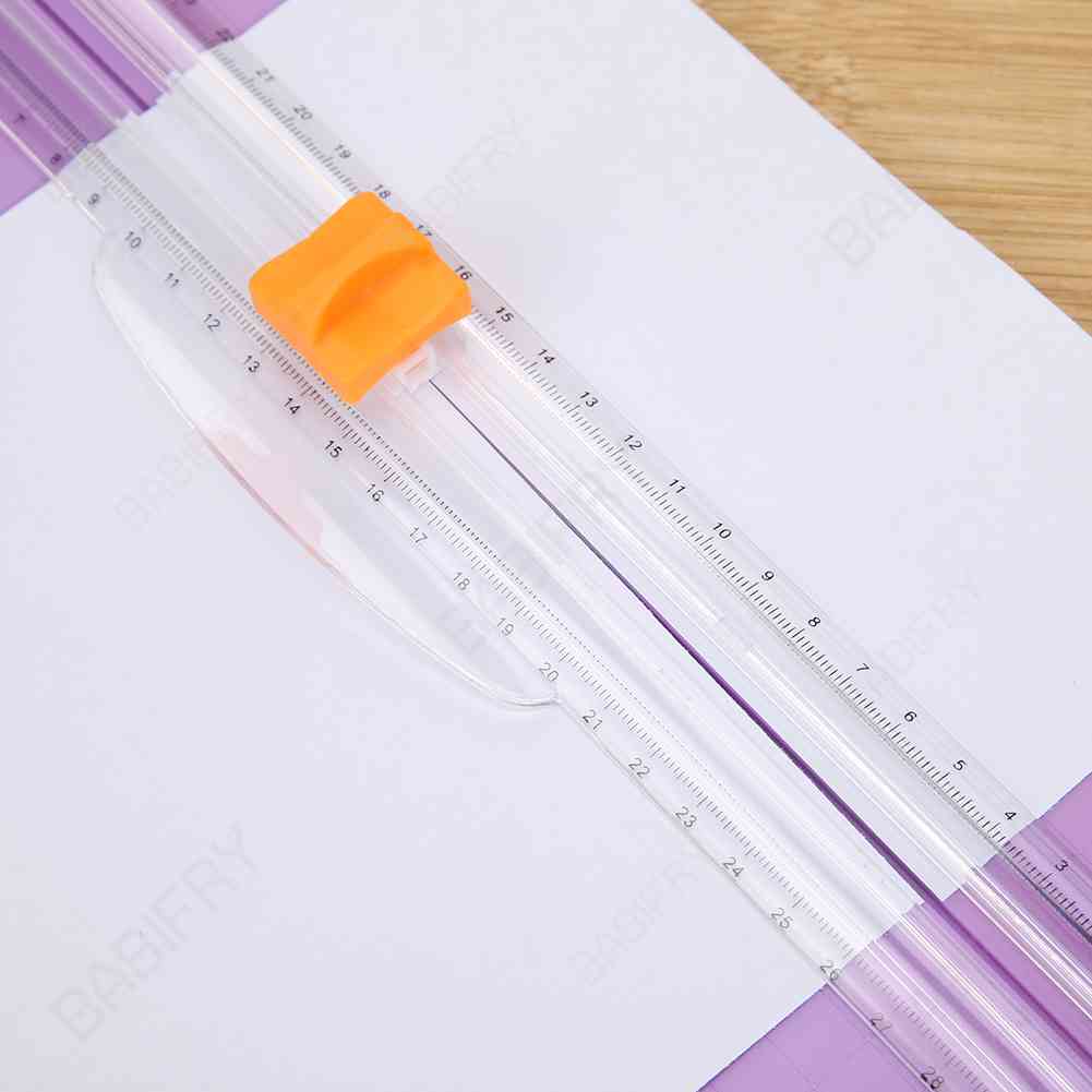 1 Cái Máy Cắt Giấy A4 Dự Phòng