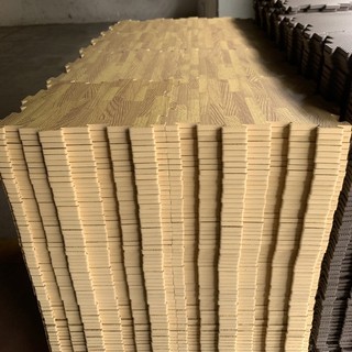 Thảm xốp vân gỗ 30×30x1cm