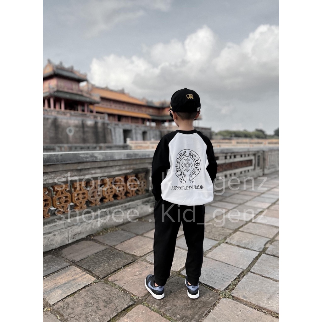 Áo nỉ phối tay họa tiết tròn chorme hear cho bé ,áo sweater unisex trẻ em,Kid_genZ