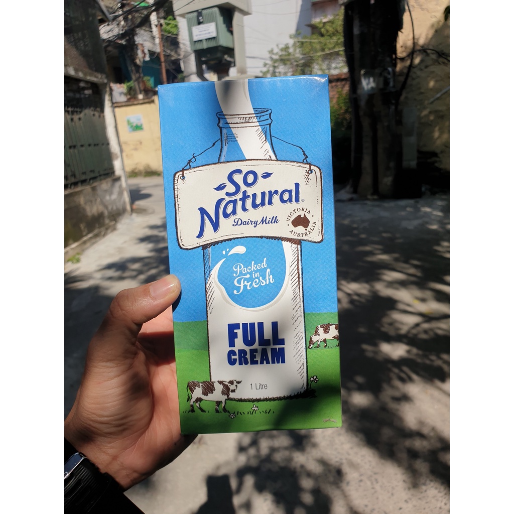 Sữa tươi nguyên kem không đường NATURAL hộp 1lit - hàng Úc