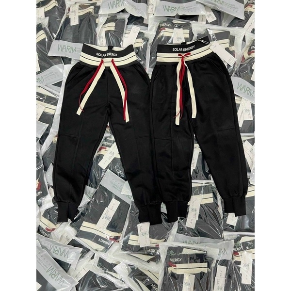 Quần jogger dây xốp
