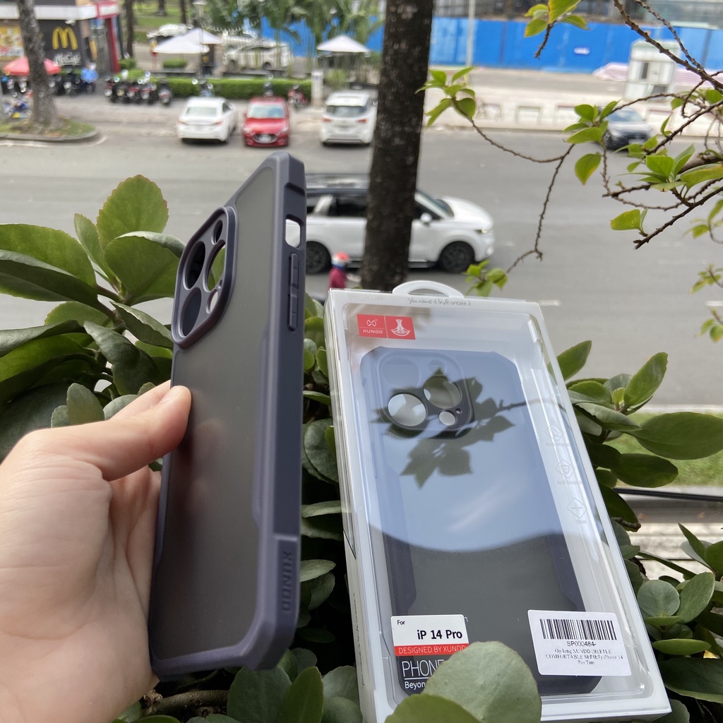 [Hỏa Tốc HCM] Ốp lưng XUNDD iPhone 14/ 14 Plus/ 14 Pro/ Max (BEATLE MATTE SKIN SERIES) - Mặt lưng nhám mờ chống vân tay