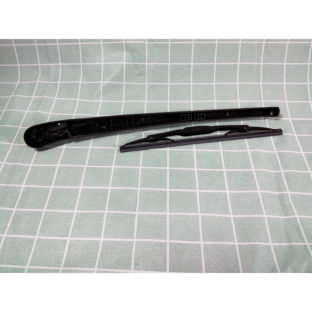 Bộ Cần, Chổi Gạt Mưa Sau Phù Hợp Cho Xe Hyundai Tucson 2004-2012