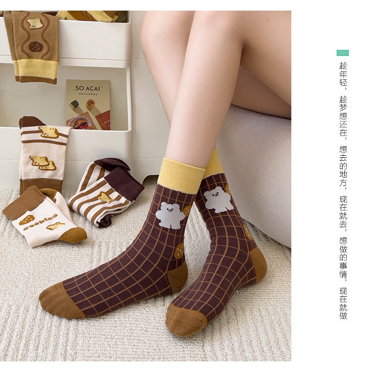 Vớ Nữ In Họa Tiết Gấu Hoạt Hình Dễ Thương D136