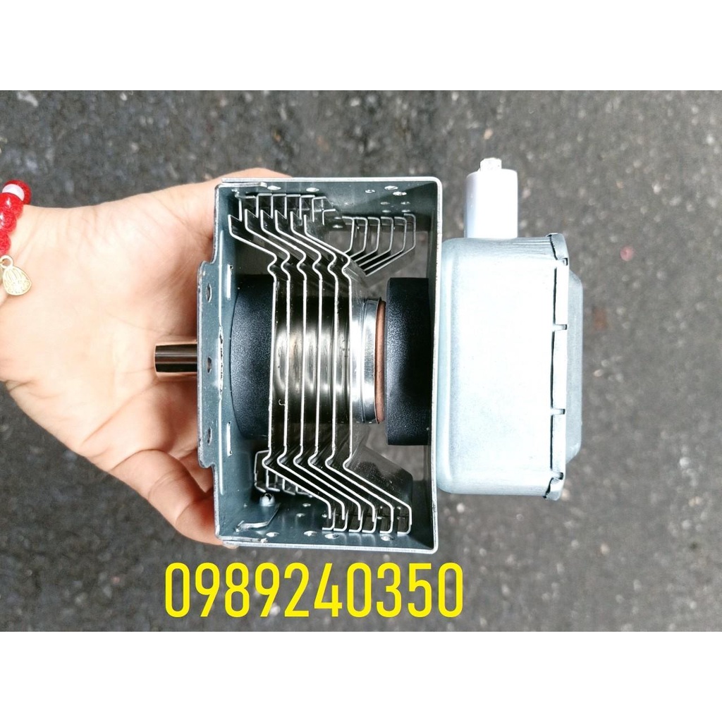 Bóng cao tần lò vi sóng M24FB - 610A, súng phát sóng chân liền ngược hướng