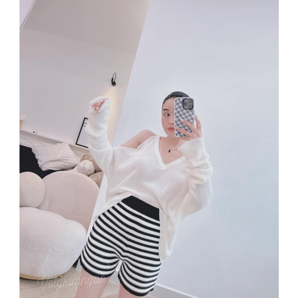 Áo khoét vai len tay dài