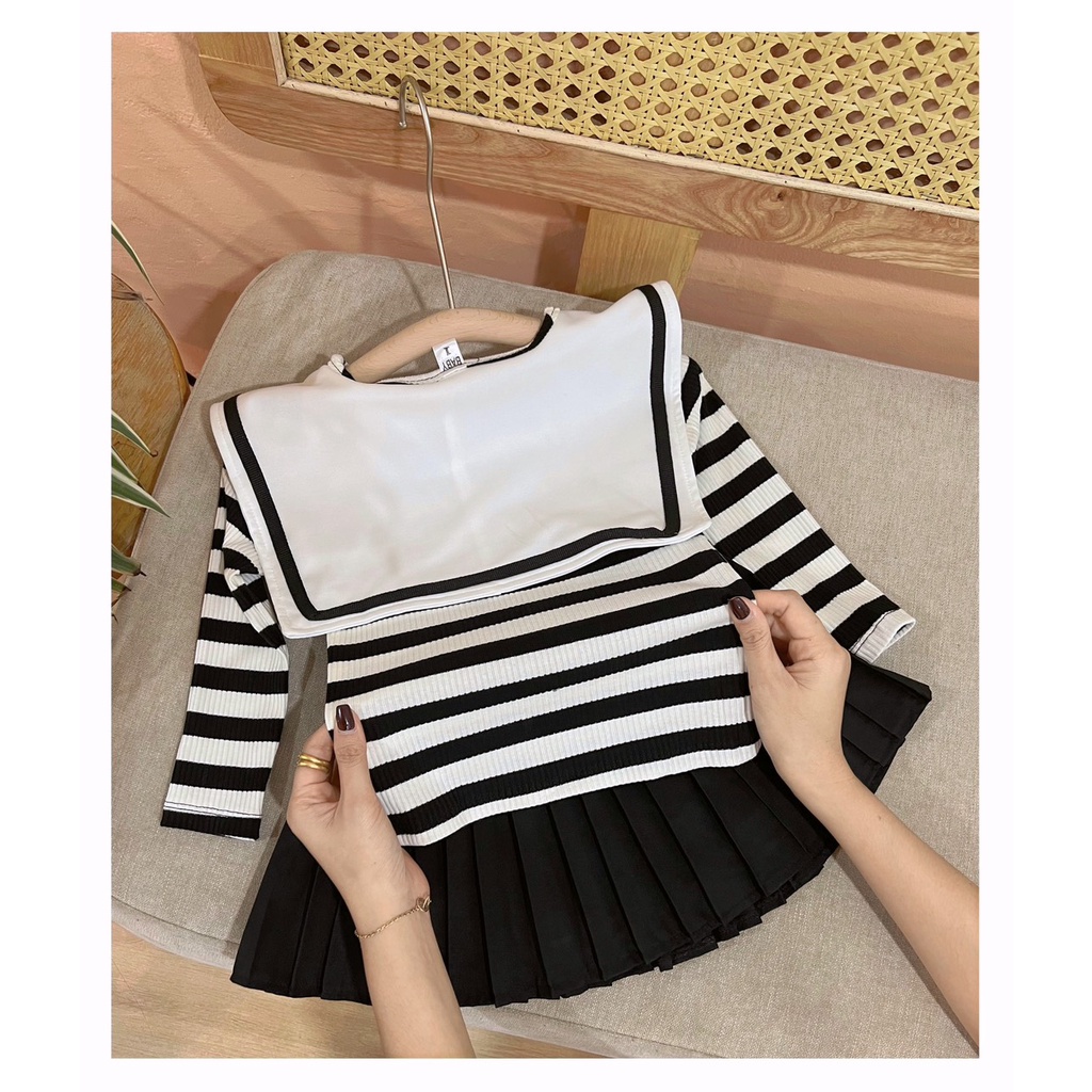 Set Váy Thu Đông Cho Bé Gái WOWKIDS Chất Len Tắm Dày Dặn Kèm Chân Váy Dập Ly