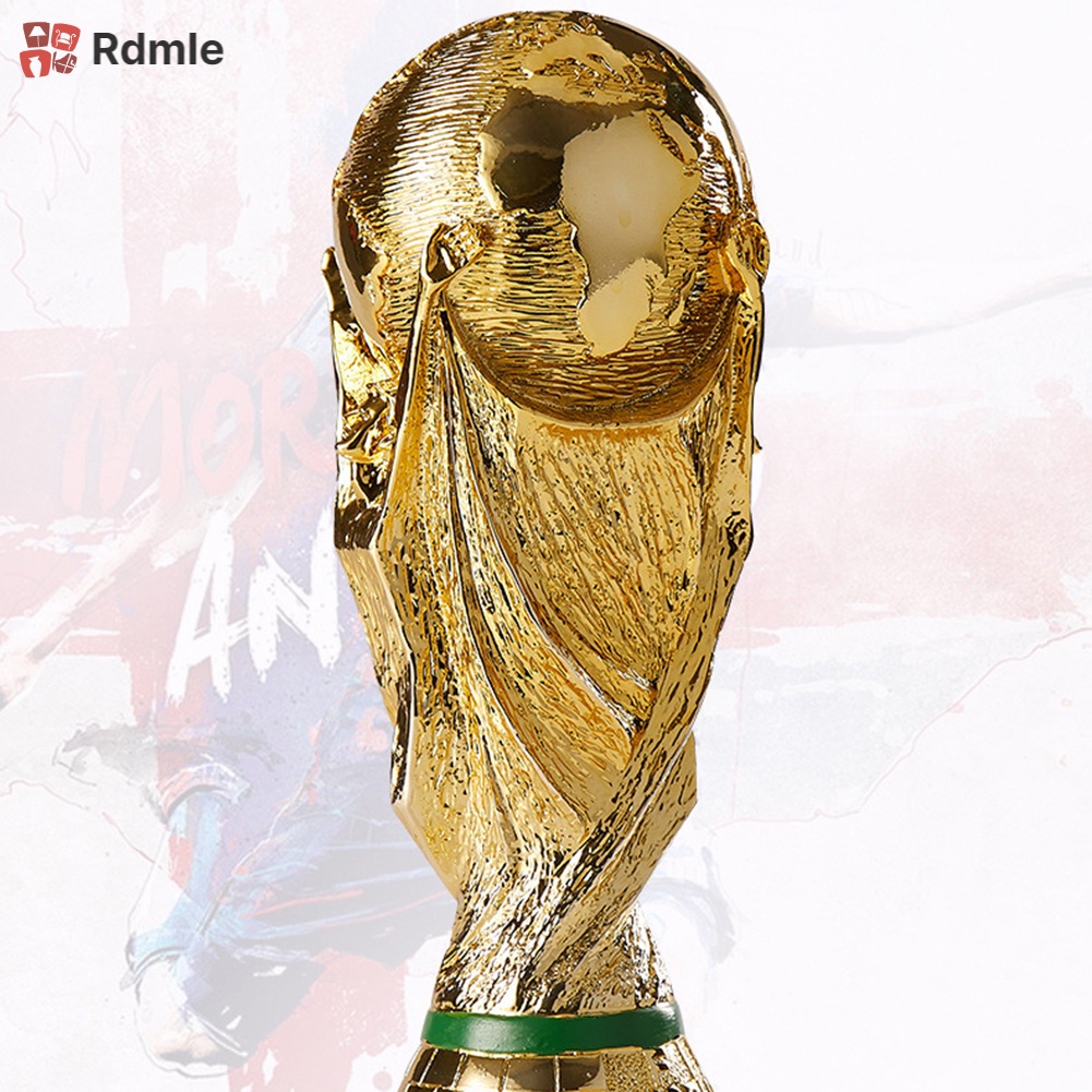Tượng Cầu Thủ Bóng Đá 2022 Bằng Nhựa Resin Màu Vàng Trang Trí Cho Gia Đình