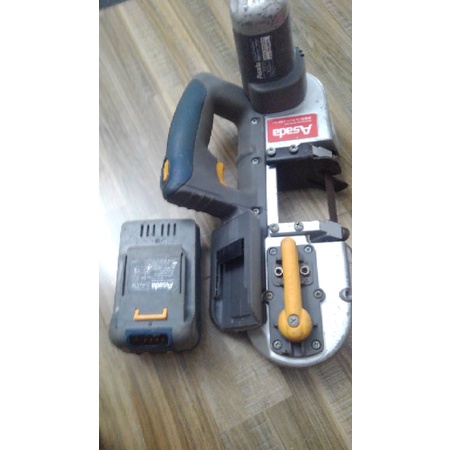Cưa vòng hilti vs asada