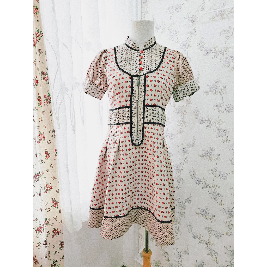 Đầm xô họa tiết lạ mắt, vải mát, thiết kế độc đáo (2nd clothes but like new 97%)