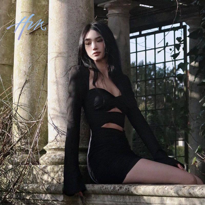 Niche Hot Đầm Ngắn Ôm Hông Tay Dài Cổ Vuông Màu Trơn Thiết Kế Rỗng Phong Cách Desire Thuần Khiết Phong Cách Thu Đông Mới Cho Nữ