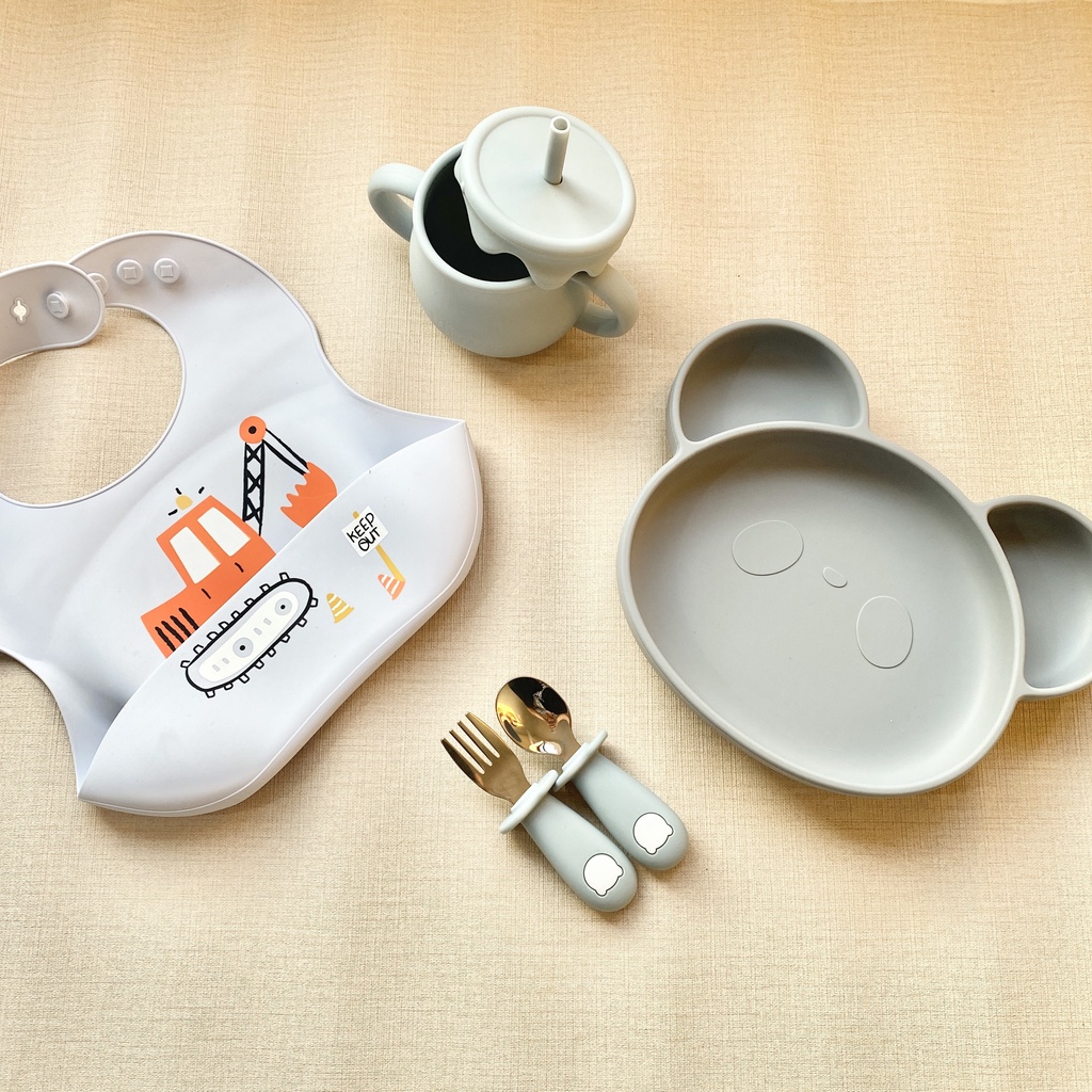 Khay Ăn Dặm Hình Gấu Có Đế Hít Combo đồ dùng ăn dặm Khay Set Thìa Dĩa inox Cốc 3in Yếm Máng Silicon Cho Bé
