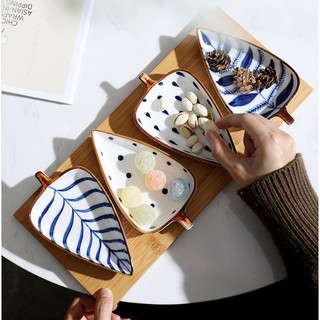 Set 4 đĩa lá decor kèm khay gỗ