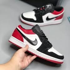 ✅giày sneaker 𝐉𝐨𝐫𝐝𝐚𝐧 cổ thấp đỏ đen,full giày jd fuil size 36 -43