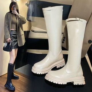 Bốt đùi nữ cổ V hot trend