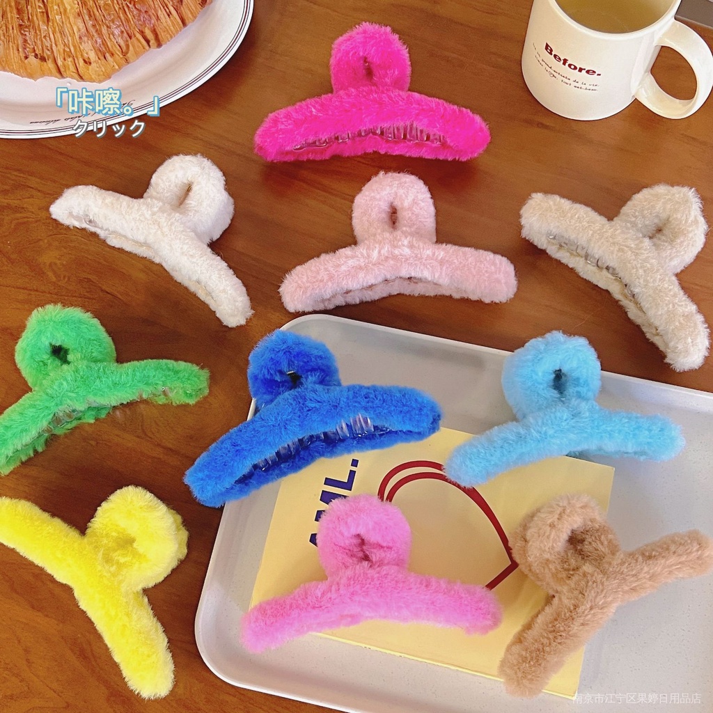 Kẹp Tóc Hình Cá Mập Phủ Lông Thời Trang Thu Đông Cho Nữ