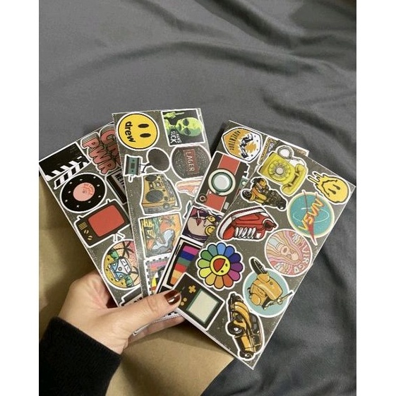 COMBO STICKER CHỐNG NƯớC SIÊU ĐÁNG YÊU CHO LAPTOP, MŨ BẢO HIỂM