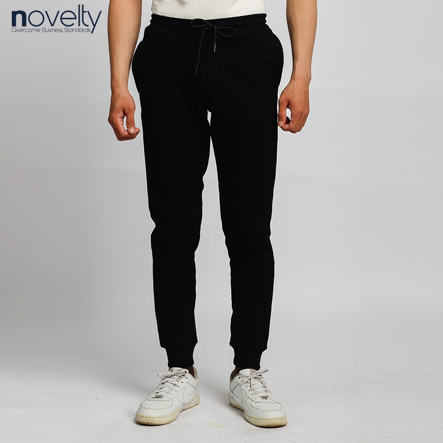 Quần jogger nam Novelty màu đen NQGMMDMT3R220366Q