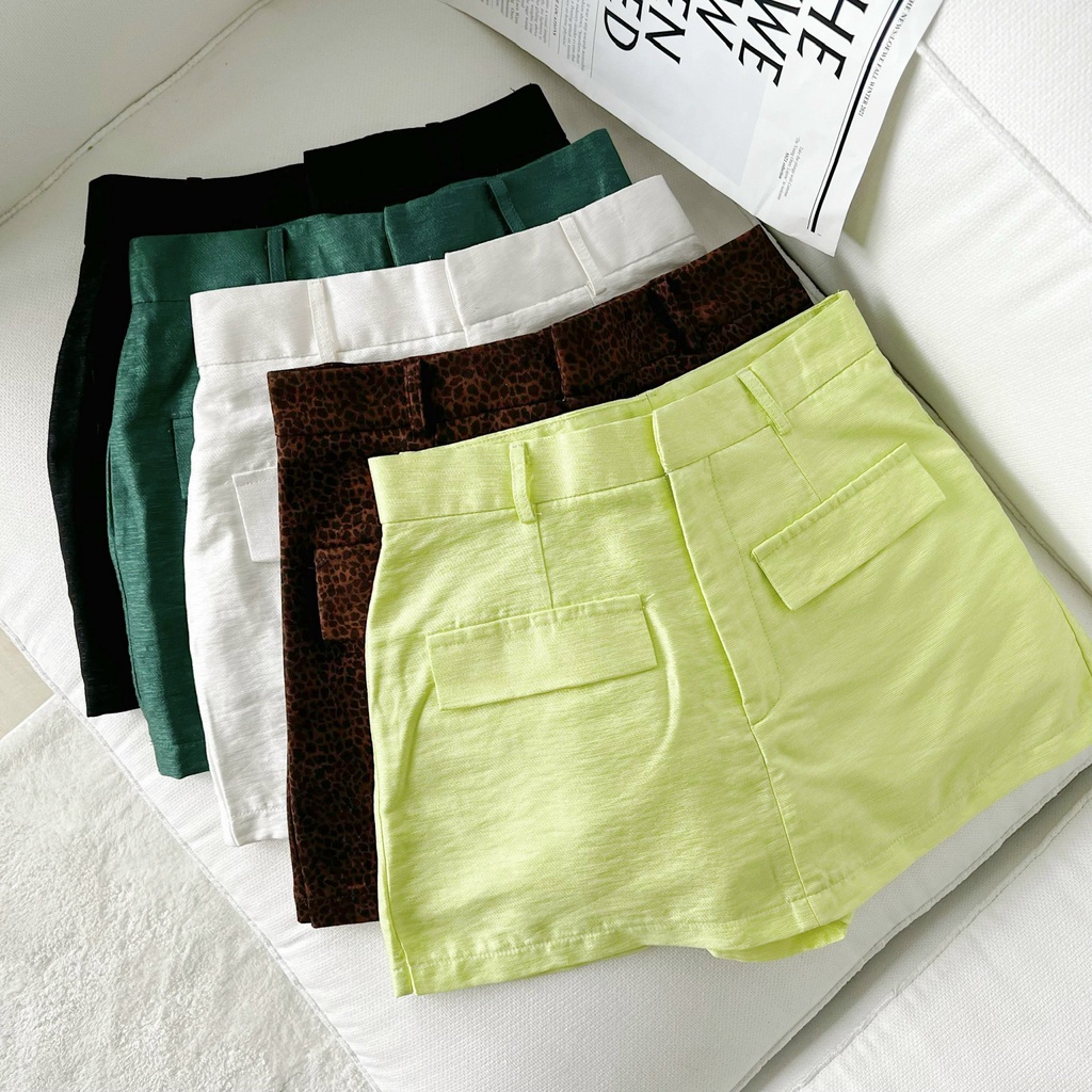 Quần short giả váy túi đắp TOPTIFY chất liệu vải tơ tằm dày dặn form chữ A Cassini Short TVV04