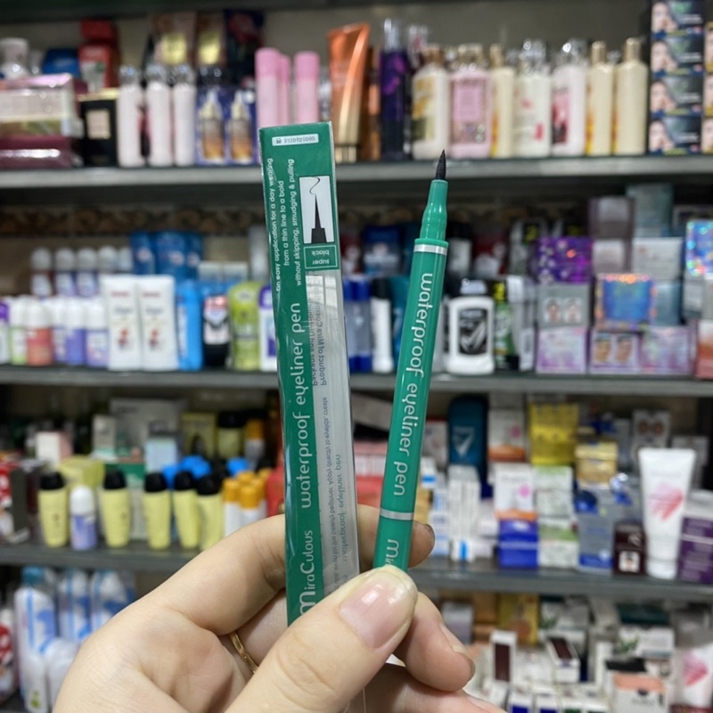 Viết kẻ mí mắt không lem, không trôi, không thấm nước siêu mảnh Suri Waterproof Eyeliner Pen