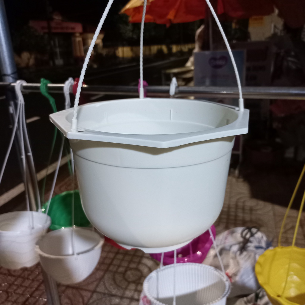 Chậu treo trơn trồng hoa, cây kiểng (20x16) kèm móc treo