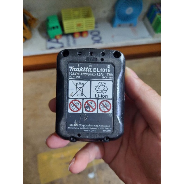 Pin makita 12v max 1.5ah