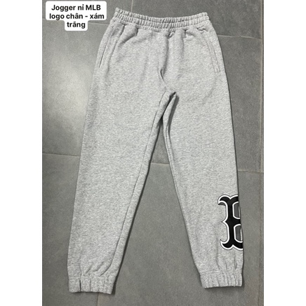 Quần Jogger nỉ MLB logo chân