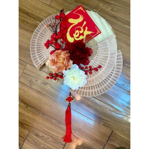 Khánh treo thần tài trang trí tháp oản tài lộc thâp bia bánh kẹo