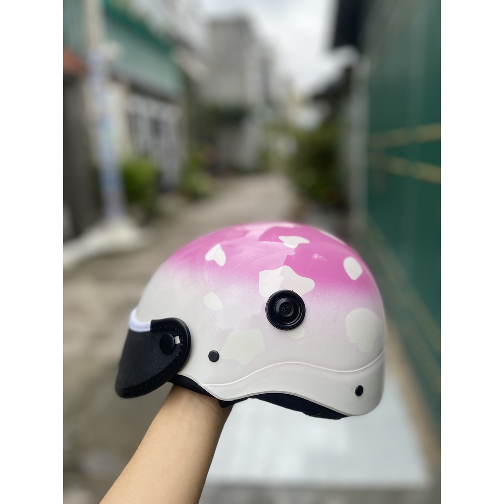 Nón Bảo Hiểm 2 Màu Có Thông Gió Cực Đẹp Hình Bò Sữa Cực Đẹp