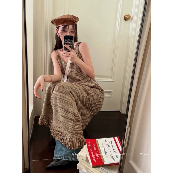 Váy Len Sọc Nâu Tua Rua Dáng Dài Vintage