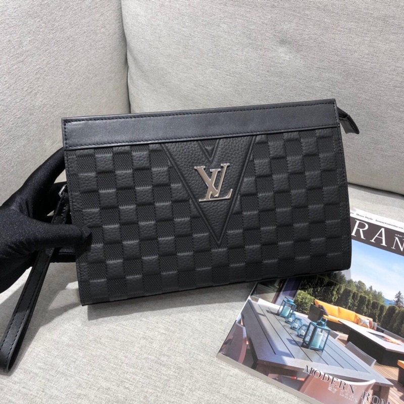 Louis Vuitton Clutch bags Brown Leather Cloth ref.52728 - Joli Closet