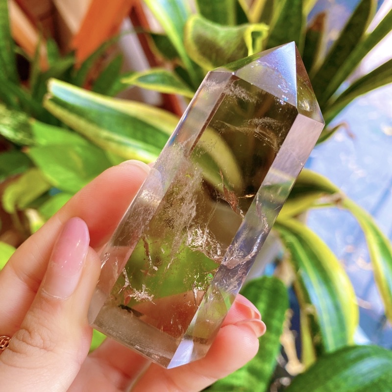 Trụ đá Smoky Quartz