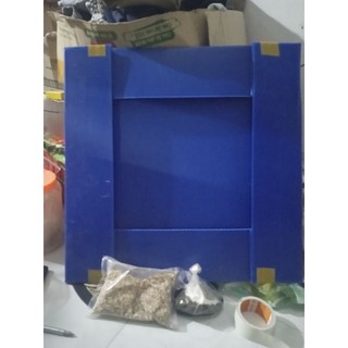 Khay nhựa gà chọi gà tre gà đòn