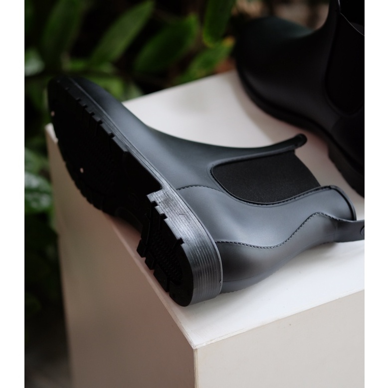 Boot Cao Su Đi Mưa Chống Thấm Nước Dáng Chelsea Thời Trang