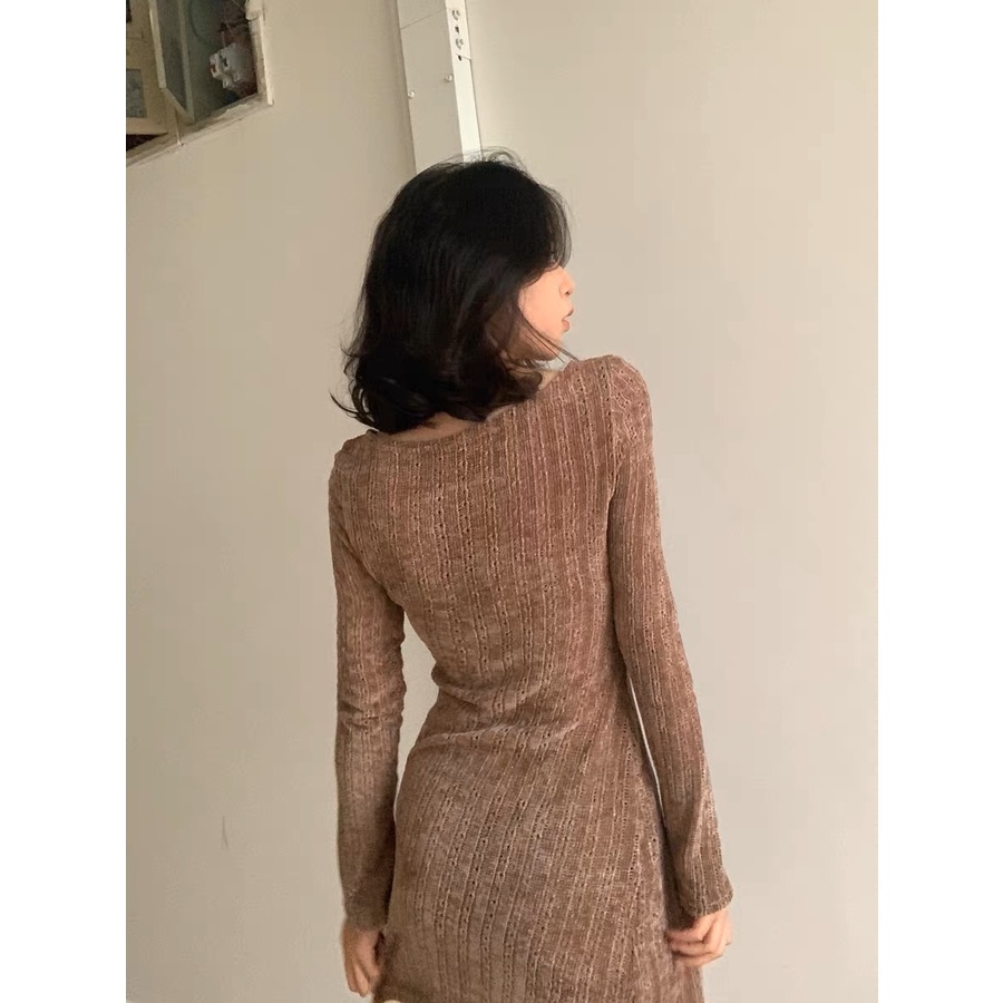 Đầm Nữ Dài Tay Lệch Vai Thời Trang Quyến Rũ