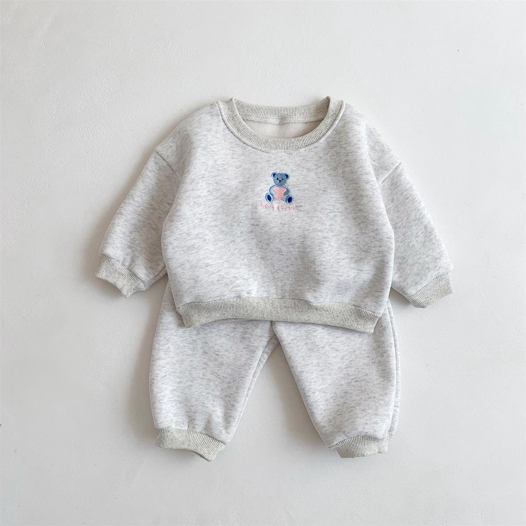 Bộ Đồ Hai Mảnh Áo Sweater Tay Dài Màu Trơn In Hình Gấu Nhỏ Thời Trang Xuân Thu Cho Bé