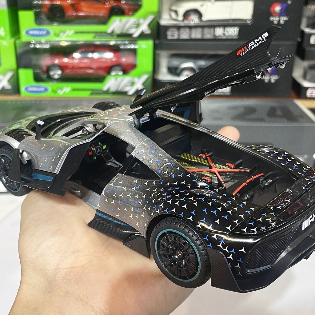 Mô hình xe hợp kim MERCEDES-AMG ONE tỉ lệ 1:24 hãng JINLIFANG 4 màu