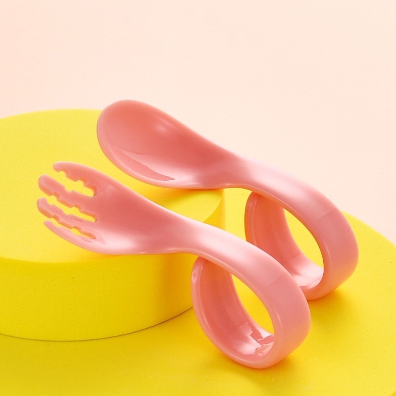 Thìa Dĩa Cong Misuta Cho Bé Tập Ăn