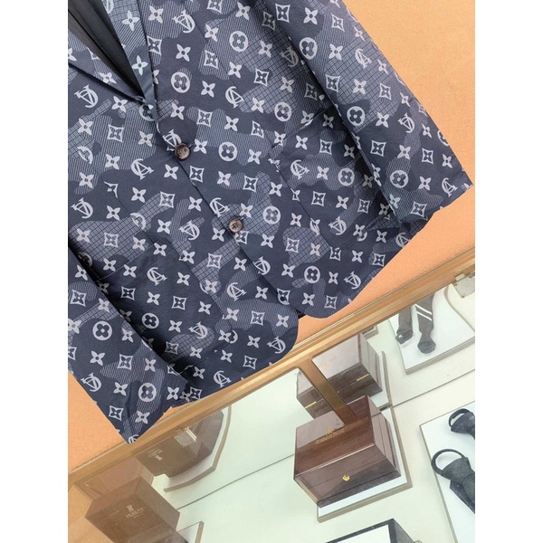 Áo khoác vest nam lịch lãm thời thượng hoạ tiế logo Louis Vuitton LV cao cấp 2022