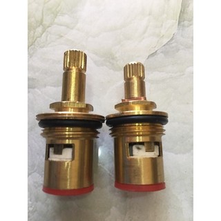 Ruột vòi nước + van vòi nước