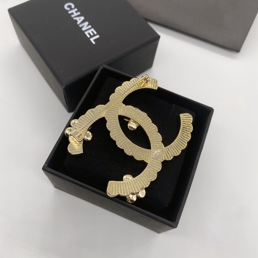 Ghim Cài Áo Mạ Bạc 925 Hình Hai Chữ C Và Hoa Trà Thời Trang